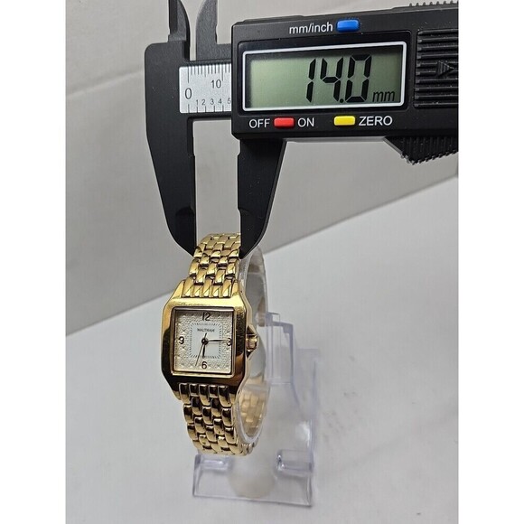 Waltham WAW045 Gold Tone Square Quartz Womens Watch New Battery Size Small main image 4